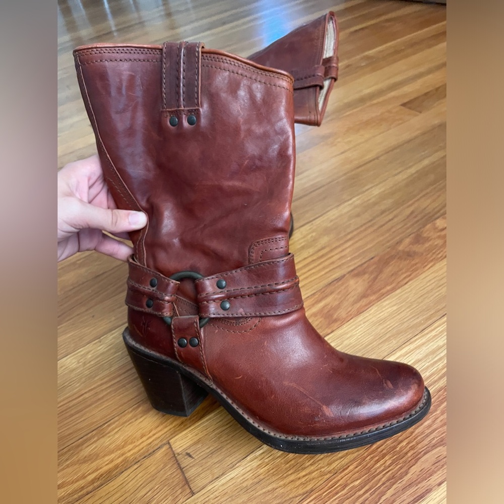 FRYE Carmen Harness Boots Size 7